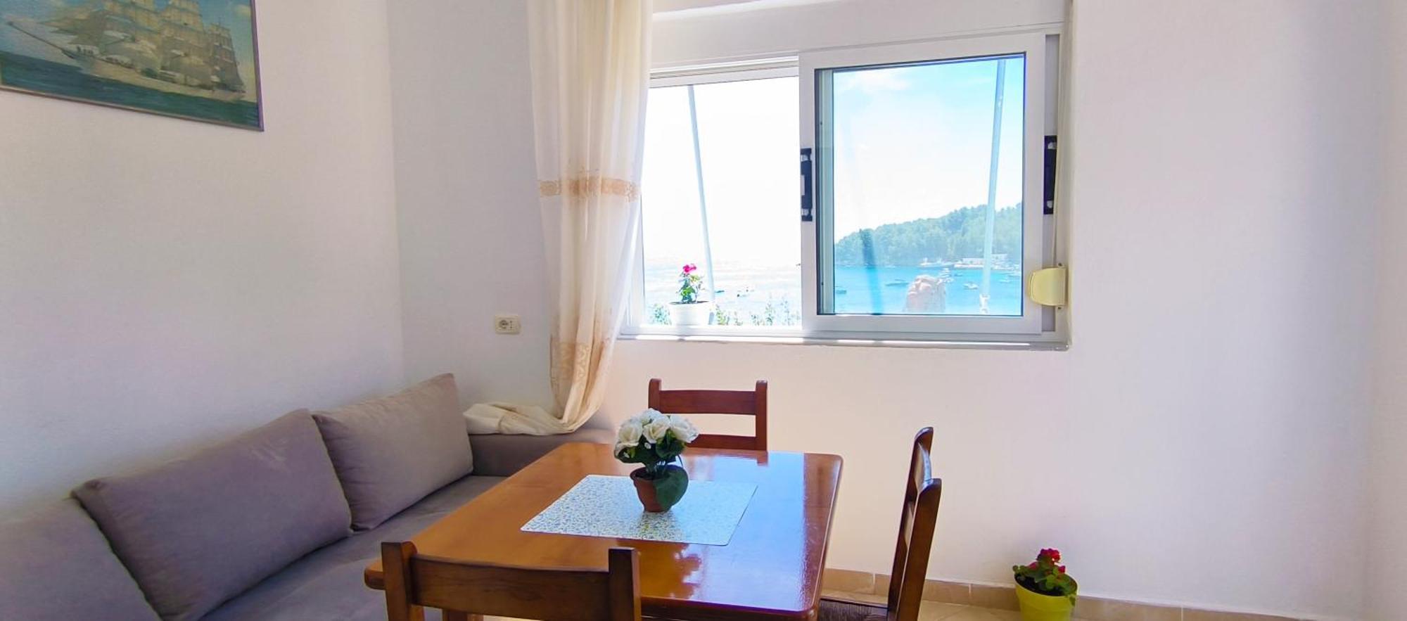 Natasha Rooms Himare Exterior photo