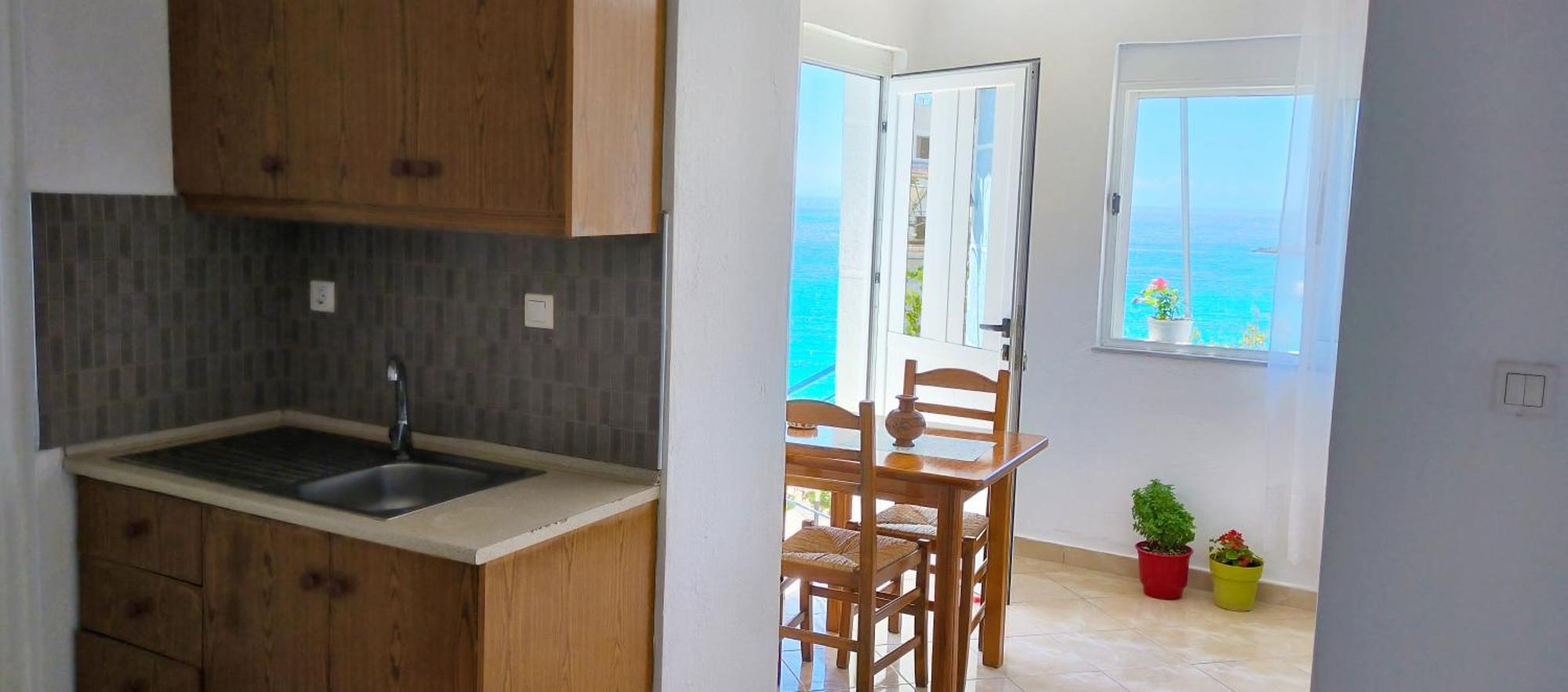 Natasha Rooms Himare Exterior photo
