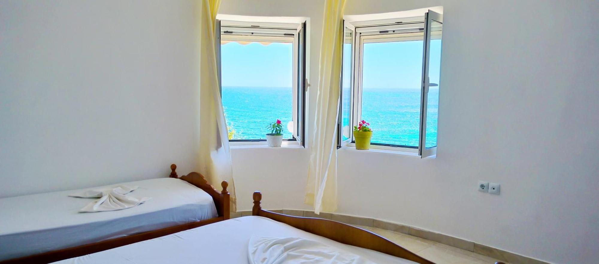 Natasha Rooms Himare Exterior photo